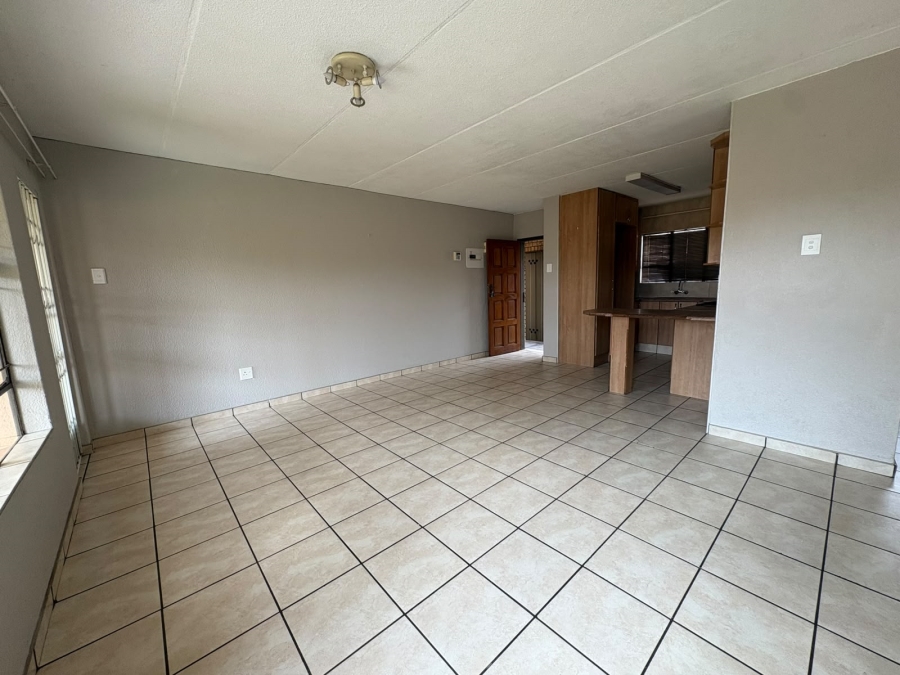 2 Bedroom Property for Sale in Vaalpark Free State
